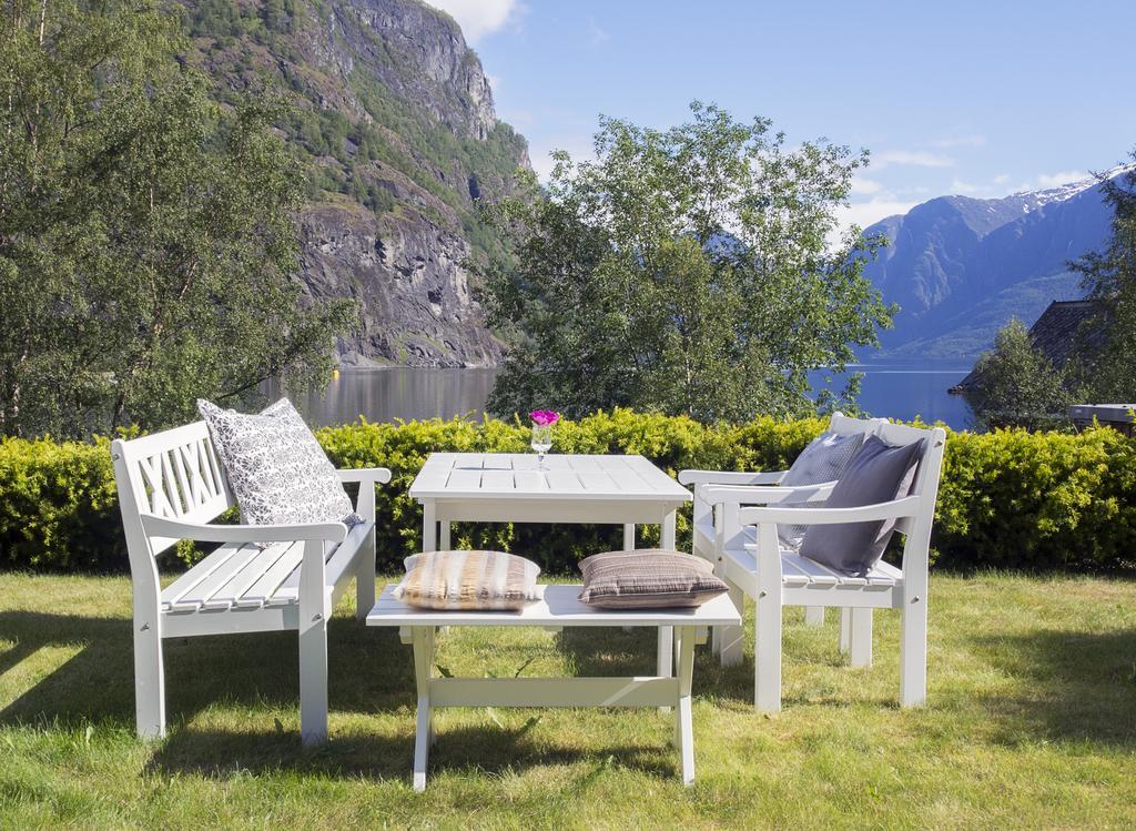 Heimly Pensjonat Flåm Exterior foto